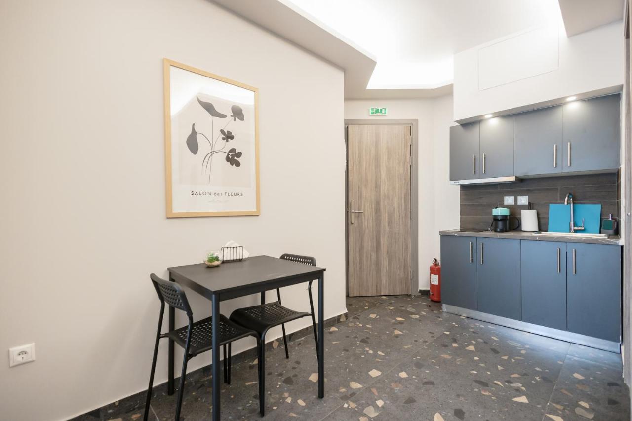 City Life Athens Apartments ภายนอก รูปภาพ